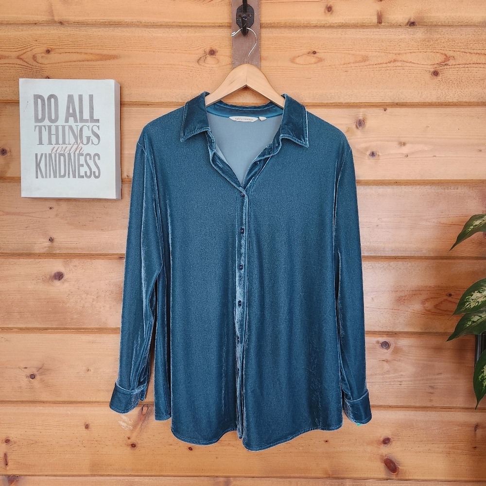 SOFT SURROUNDINGS Velvet Boyfriend Tunic Shirt Velour Top Button Down Blue Sz PL